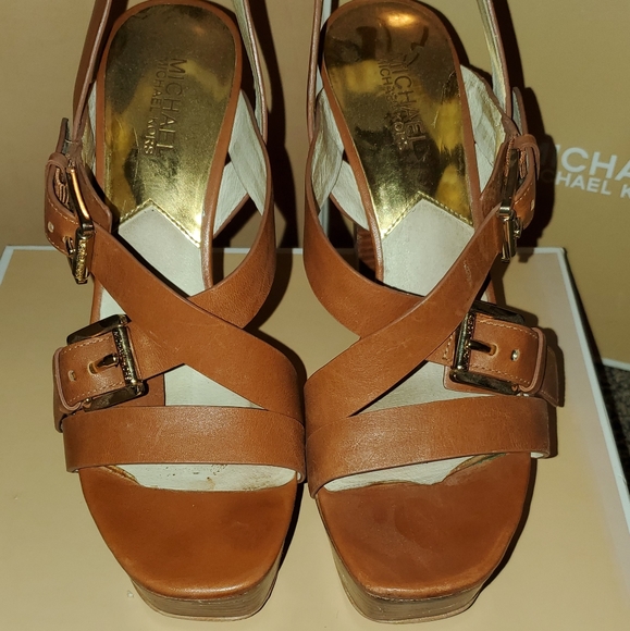 Michael Kors Platform Heels - Picture 3 of 6